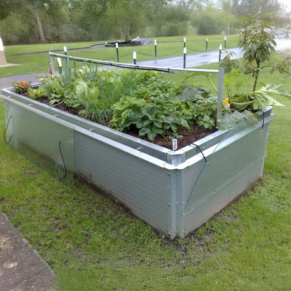 seitliche Abdeckplatte (Stirnteil)