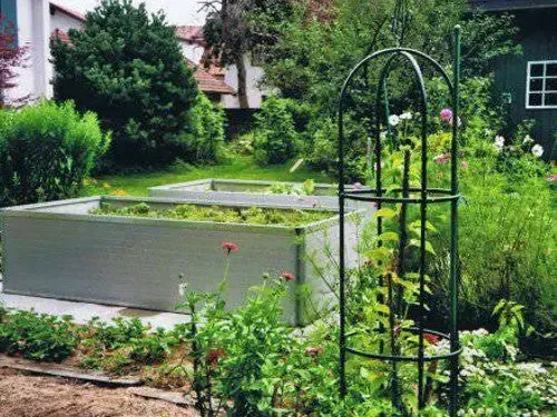 Hochbeet im Garten – Kundenfoto von B. Glaser