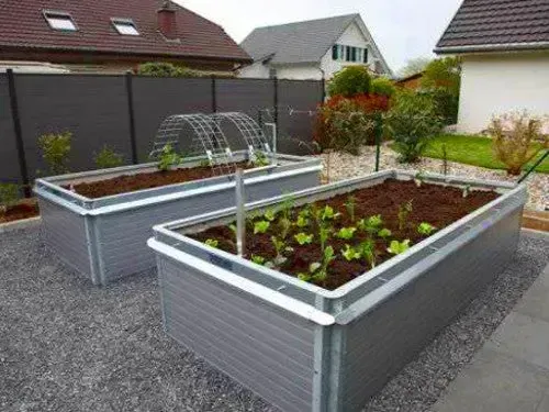 Hochbeete im Garten – Kundenfoto von Roland Fürst aus der Schweiz